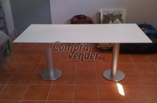 MESA DISENO LUJO CON 4 SILLAS (STUA)