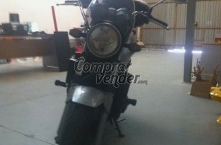 Se vende moto HONDA 600 CBF