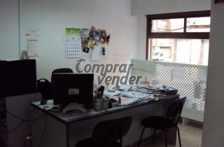 SE VENDE LOCAL COMERCIAL