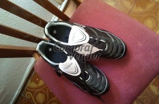 Botas fútbol Kipsa T42 A ESTRENAR