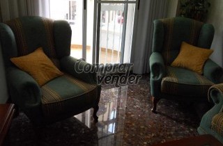 SOFA Y 2 SILLONES OREJEROS