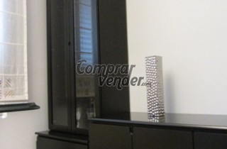 MUEBLE APARADOR LACADO NEGRO