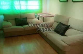 SE VENDE CONJUNTO DE SILLONES 3 MAS 2