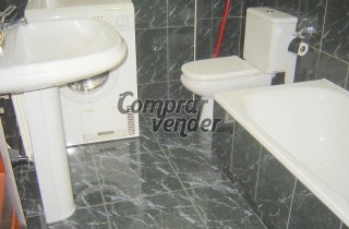 APARTAMENTO EN URBANIZACION CON PISCINA